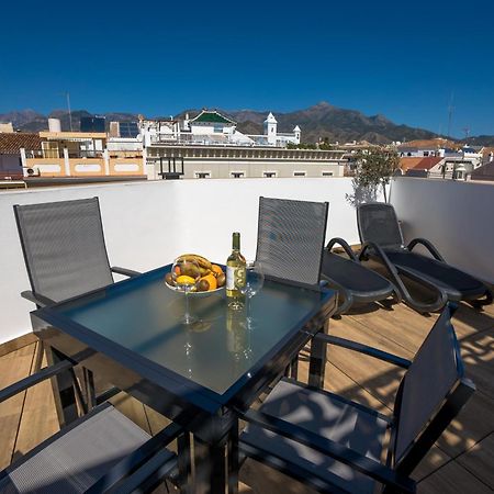 Apartamentos Kronox 네르하 외부 사진
